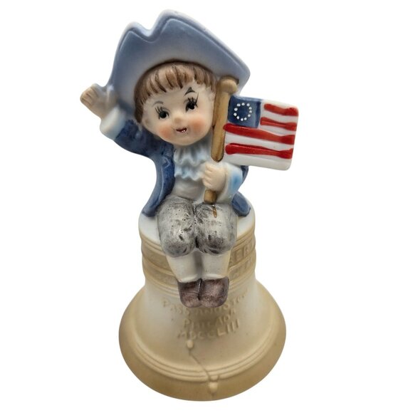 Albert E. Price 1974 Patriotic Boy & Girl Ceramic Bell Figurines Japan - Picture 2 of 12
